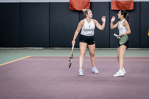Tennis vs The W-21