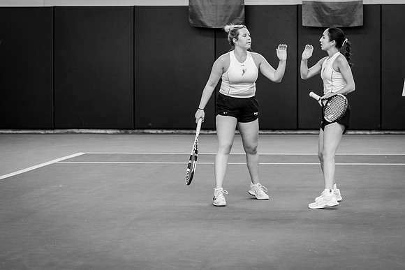Tennis vs The W-22