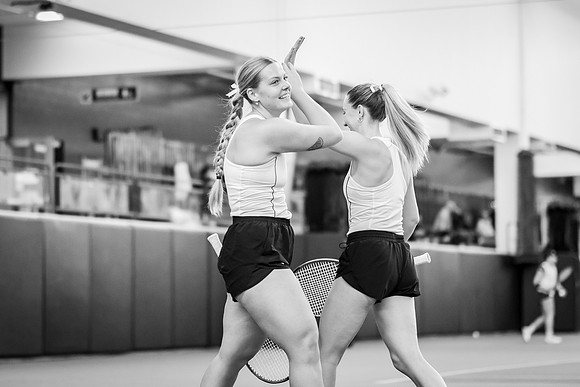 Tennis vs The W-71