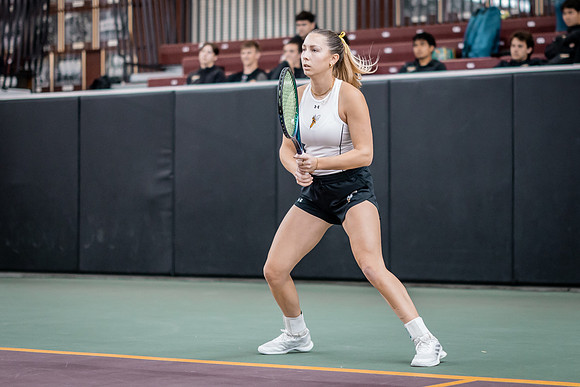 Tennis vs The W-99