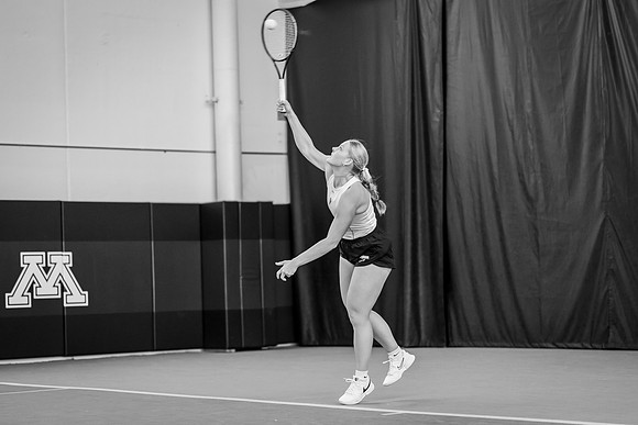 Tennis vs The W-106