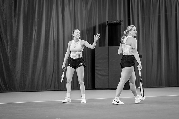 Tennis vs The W-60