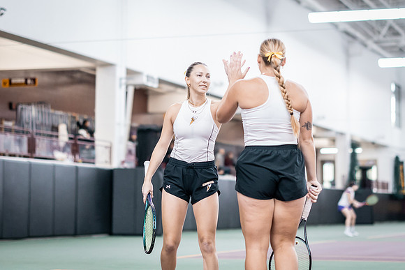 Tennis vs The W-74