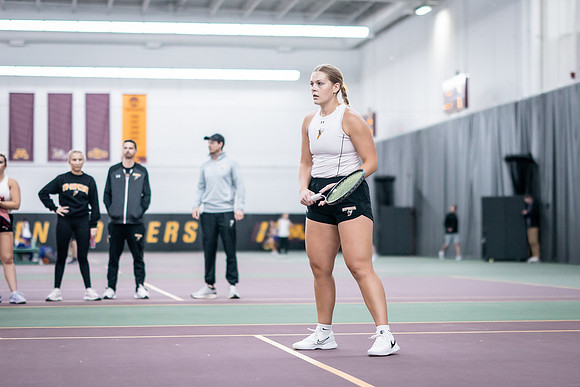 Tennis vs The W-79