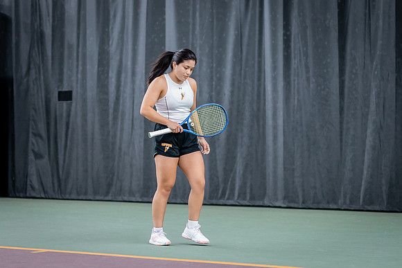 Tennis vs The W-123