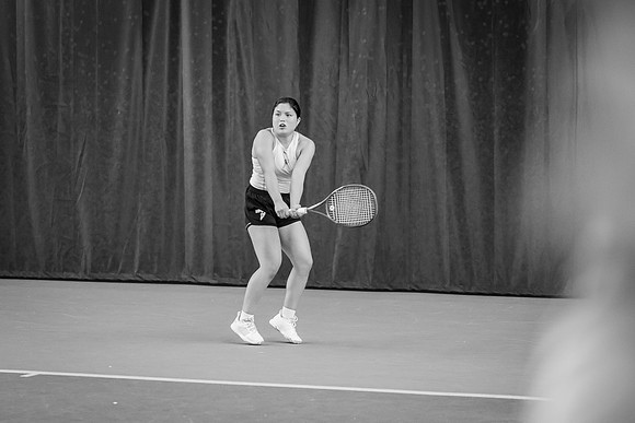 Tennis vs The W-122