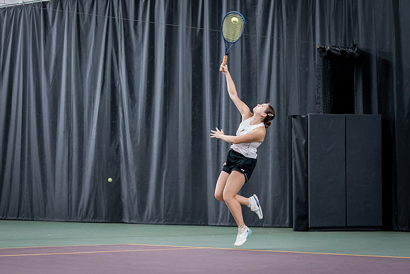 Tennis vs The W-47