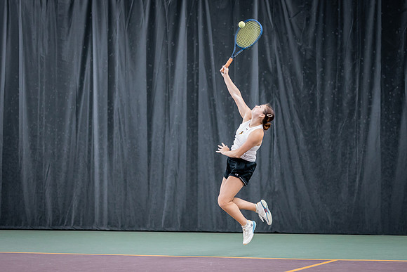 Tennis vs The W-53