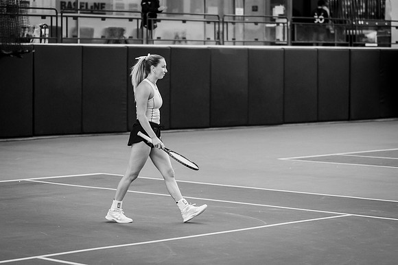 Tennis vs The W-126