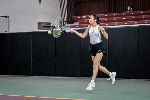 Tennis vs The W-133