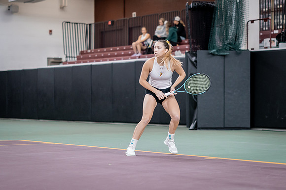 Tennis vs The W-95