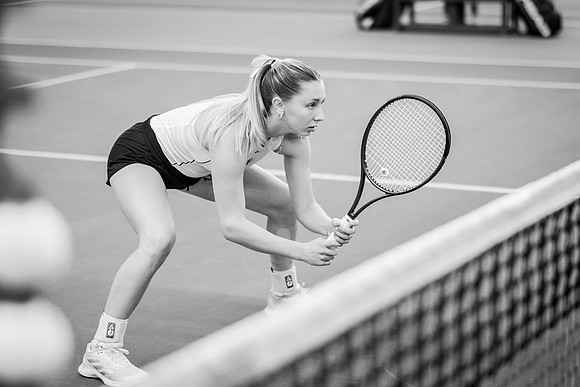 Tennis vs The W-40