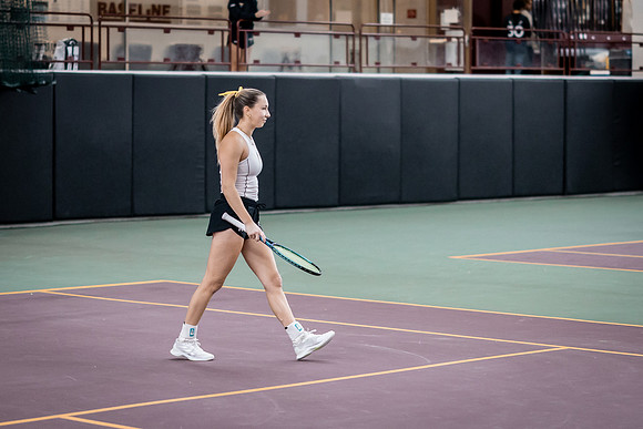 Tennis vs The W-125