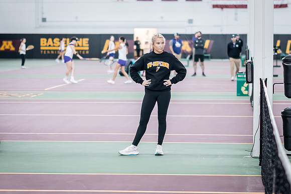 Tennis vs The W-27