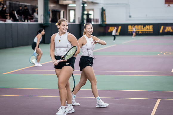 Tennis vs The W-37
