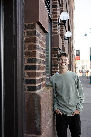 Oscar Senior Shoot-1-65