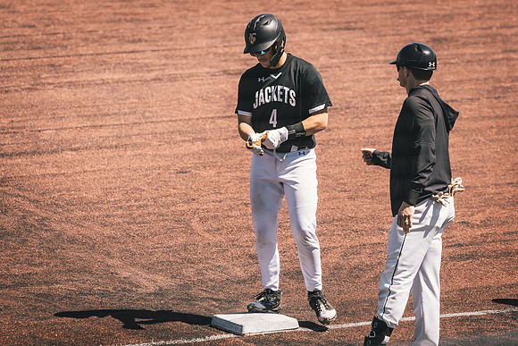 BSB vs UNW-251