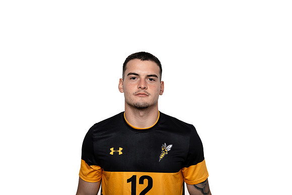 12 Lucas Crivilatti
