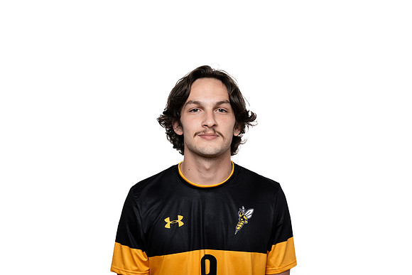9 Ethan Defoe
