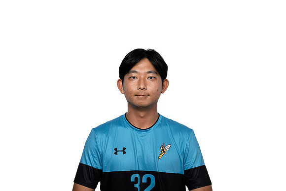 32 Yoonho So