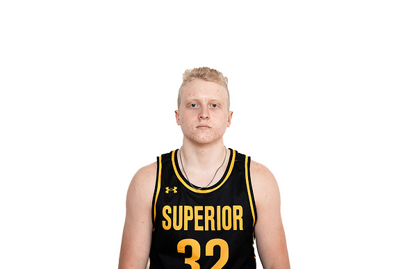 32 Jackson Allfrey