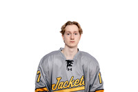 17 Roope Tuomioksa