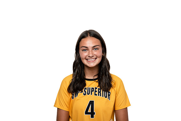 4 Gabi Schwirtz