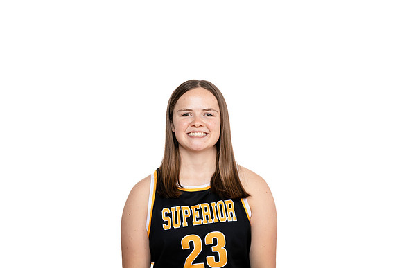 23 Elsa Olson