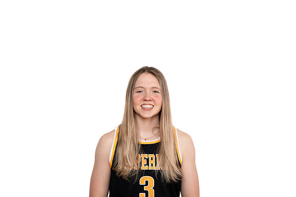 3 Maddie Reott