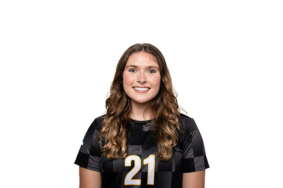 21 Mercedes Burmeister