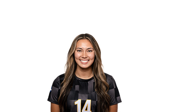 14 Julia Taylor