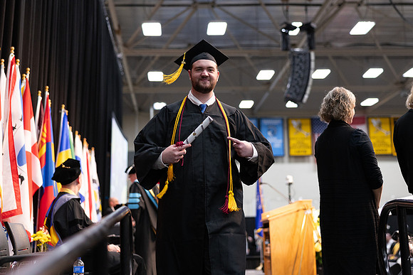 2026 Commencement -695
