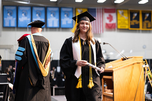 2026 Commencement -863