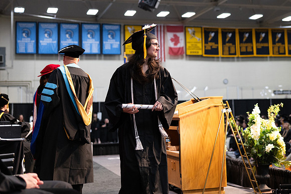 2026 Commencement -889