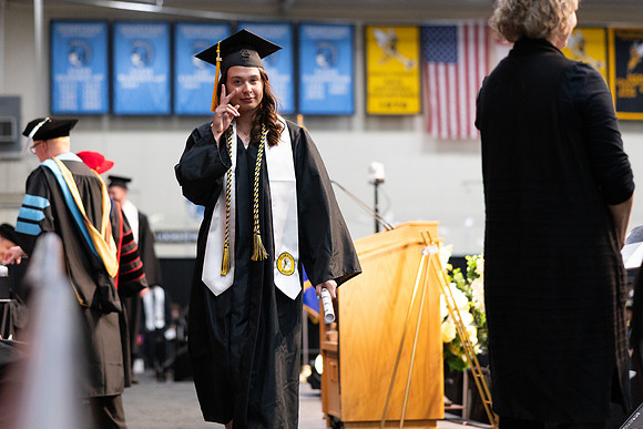 2026 Commencement -679