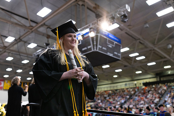 2026 Commencement -580