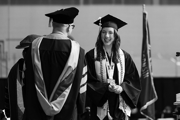2026 Commencement -385