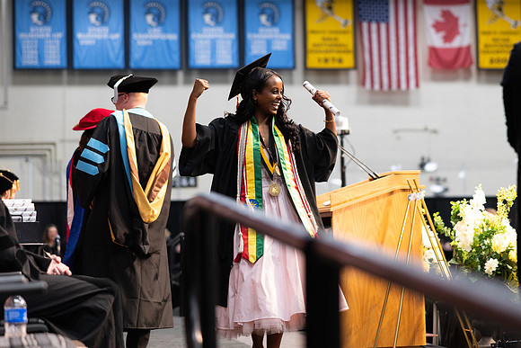 2026 Commencement -390