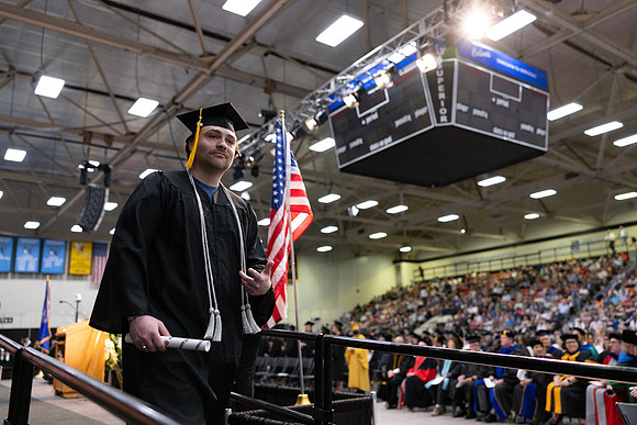 2026 Commencement -460