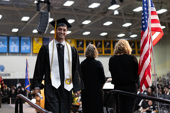 2026 Commencement -528