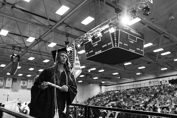 2026 Commencement -585