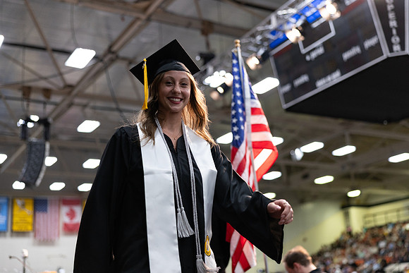2026 Commencement -639