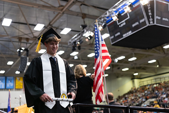 2026 Commencement -676