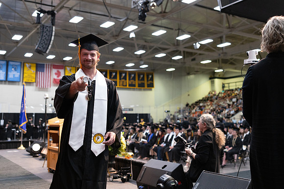 2026 Commencement -835