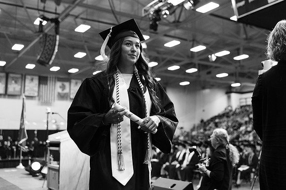 2026 Commencement -885