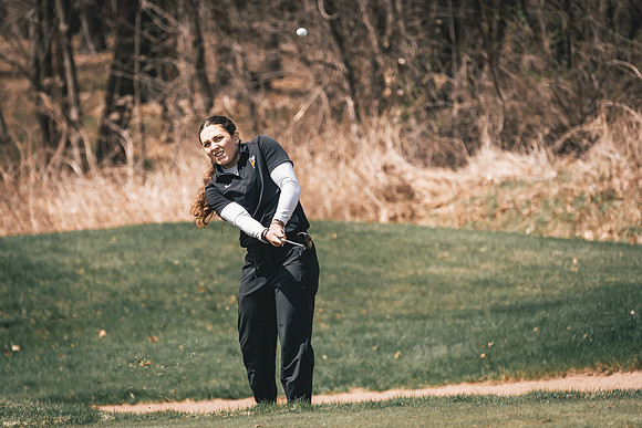 UWS GOLF vs CSS-1-242