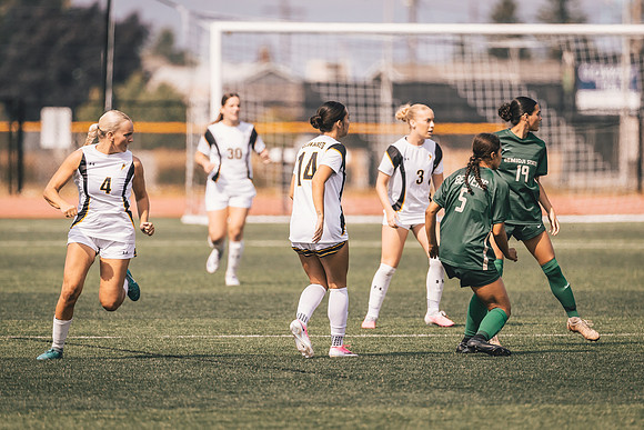 UWS WSOC vs BSU-4