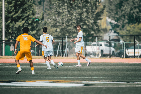 UWS MSOC vs NMU-17