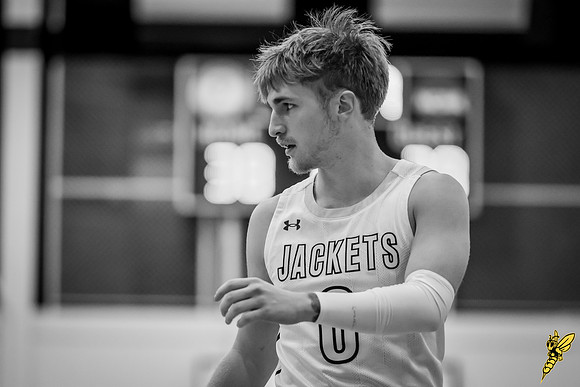 UWS MBB vs. UWRF WM 8