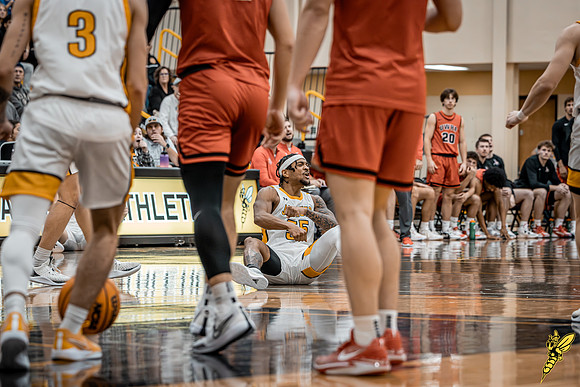 UWS MBB vs. UWRF WM 60